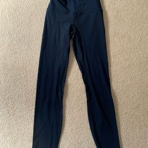 Size 2 Lululemon Align high rise pant 25”